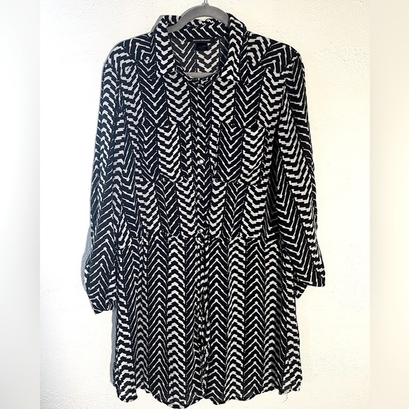 Ashley Stewart drawstring printed blouse. - Picture 1 of 3